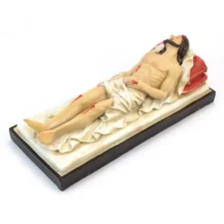 Statua Gesù Morto In Resina Colorata 10x30x13 Cm -Vendite Consumabili 1540028 c statua gesu morto in resina colorata misura cm 10x30x13 550x550w