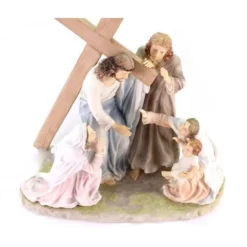 Statua Gesù Al Calvario In Resina Colorata 29 Cm -Vendite Consumabili 15400970 statua gesu al calvario in resina colorata 29 cmf 550x550w
