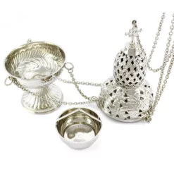 Turibolo Medio Argentato 23 Cm Diametro 11 Cm 6 Turibolo Medio Argentato 23 Cm Diametro 11 Cm -Vendite Consumabili 1760041 b turibolo medio in ottone argentato misura altezza cm 23 diametro cm 11 550x550w