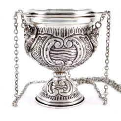 Turibolo Con Navetta Stile Barocco Cesellato A Mano 27 Cm 13 Turibolo Con Navetta Stile Barocco Cesellato A Mano 27 Cm -Vendite Consumabili 200017 c turibolo con navetta in fusione barocca altezza cm 30 550x550w