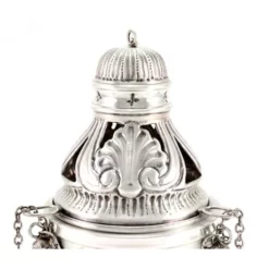 Turibolo Con Navetta Barocco Cesellato A Mano 24 Cm -Vendite Consumabili 200020 c turiblo con navetta in fusione barocca argentata altezza cm 24 550x550w