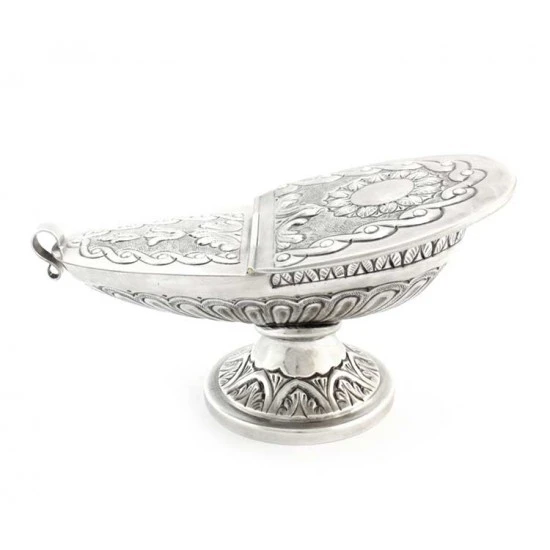 Turibolo Con Navetta In Fusione Cesellato Argentato 30 Cm 3 Turibolo Con Navetta In Fusione Cesellato Argentato 30 Cm - immagine 3