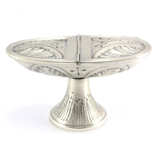 Turibolo Con Navetta In Ottone Cesellato Foglie 21 Cm 9 Turibolo Con Navetta In Ottone Cesellato Foglie 21 Cm - immagine 9