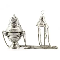 Turibolo Con Navetta Crocette Ottone Cesellato 24 Cm 15 Turibolo Con Navetta Crocette Ottone Cesellato 24 Cm -Vendite Consumabili 200045 turibolo con navetta crocette in ottone cesellato altezza cm 24 e 550x550w