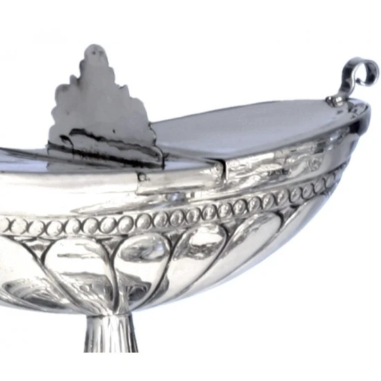 Navetta Fresoni Per Turibolo Argento 800° 14 Cm 2 Navetta Fresoni Per Turibolo Argento 800° 14 Cm - immagine 2