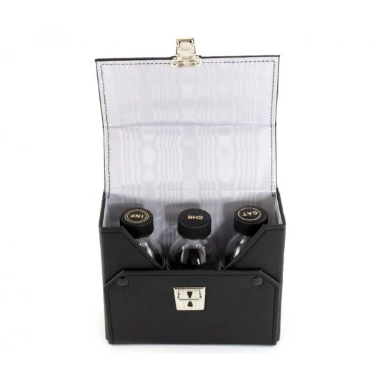 Astuccio 3 Bottiglie Per Olio Santo 125 Cc. 15 Cm 1 Astuccio 3 Bottiglie Per Olio Santo 125 Cc. 15 Cm