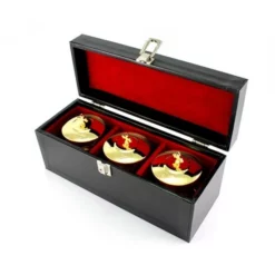 Servizio 3 Vasetti Per Oli Santi Con Astuccio 9 Cm -Vendite Consumabili 340068 servizio 3 vasetti per oli santi con astuccio 9 cmc 550x550w